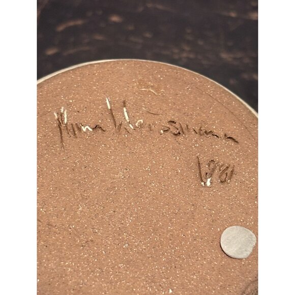 Handcrafted Ceramic Art Pottery Honey Pot Lid & Wooden Dipper Speckled Signed - Picture 7 of 8